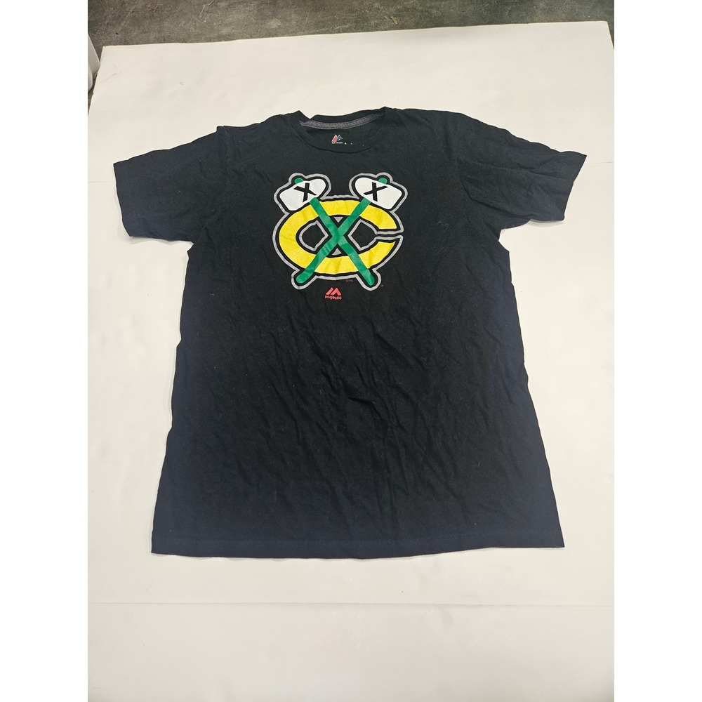 Majestic Chicago Blackhawks NHL Tomahawk Logo T-Shirt Black Mens Medium